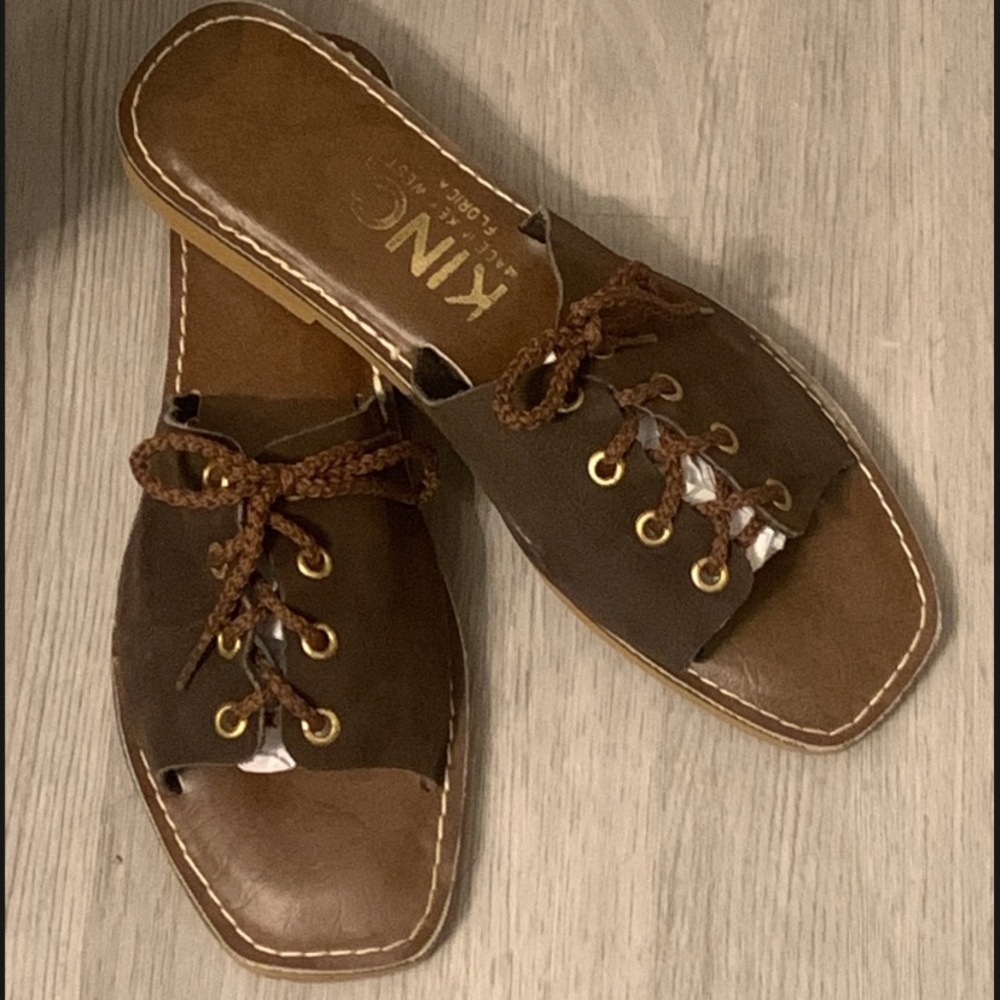 Kino Key West Brown Lace-Up Slides